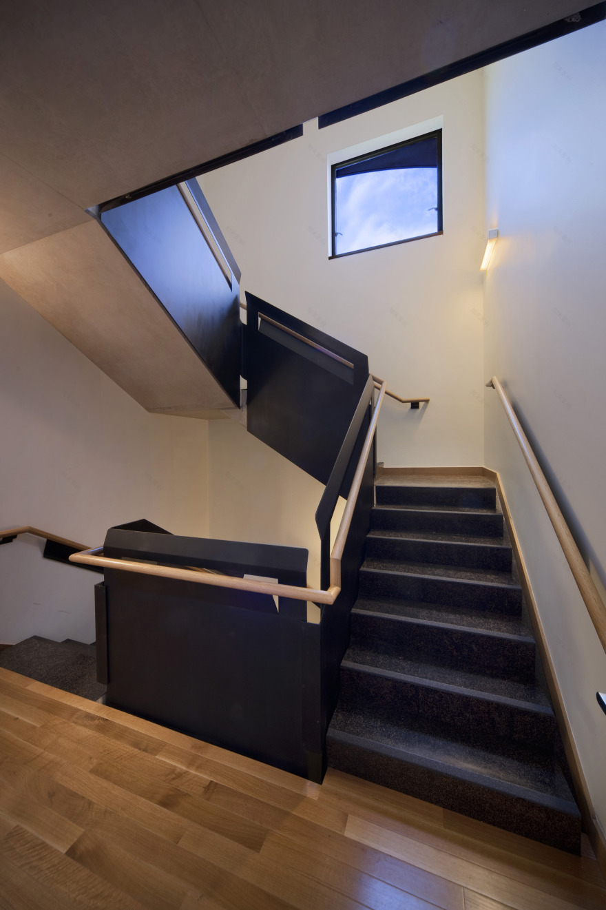 波浪式的红砖建筑 | 普林斯顿大学巴特勒学院宿舍设计-9