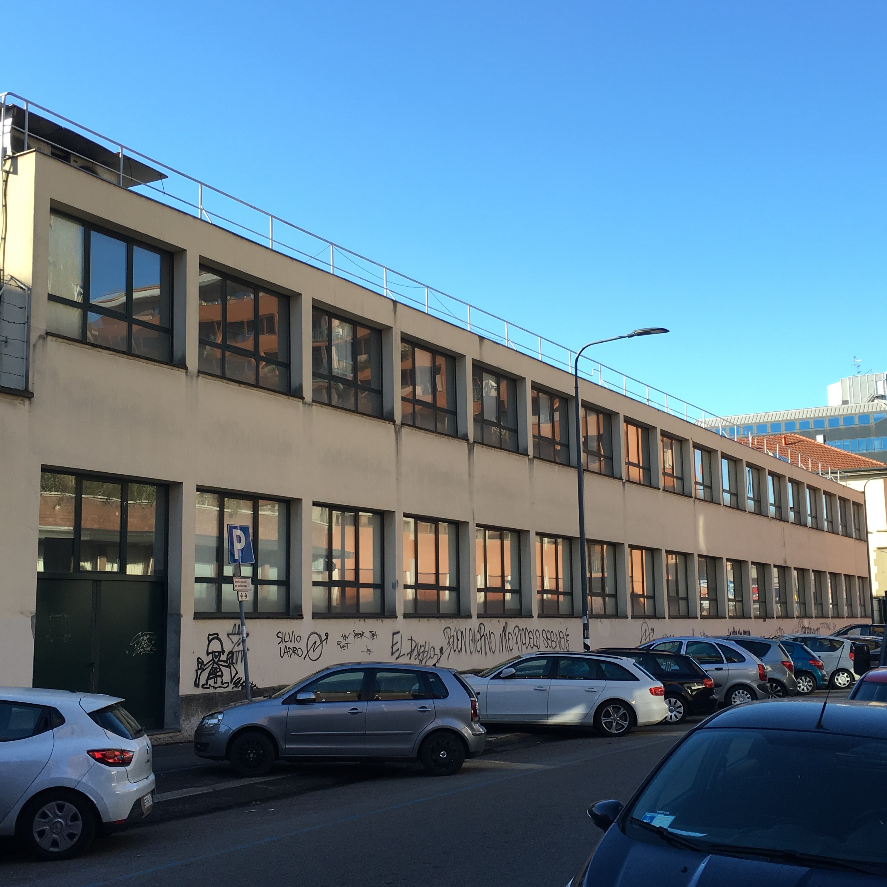 药企总部百年老建筑的现代改造-1