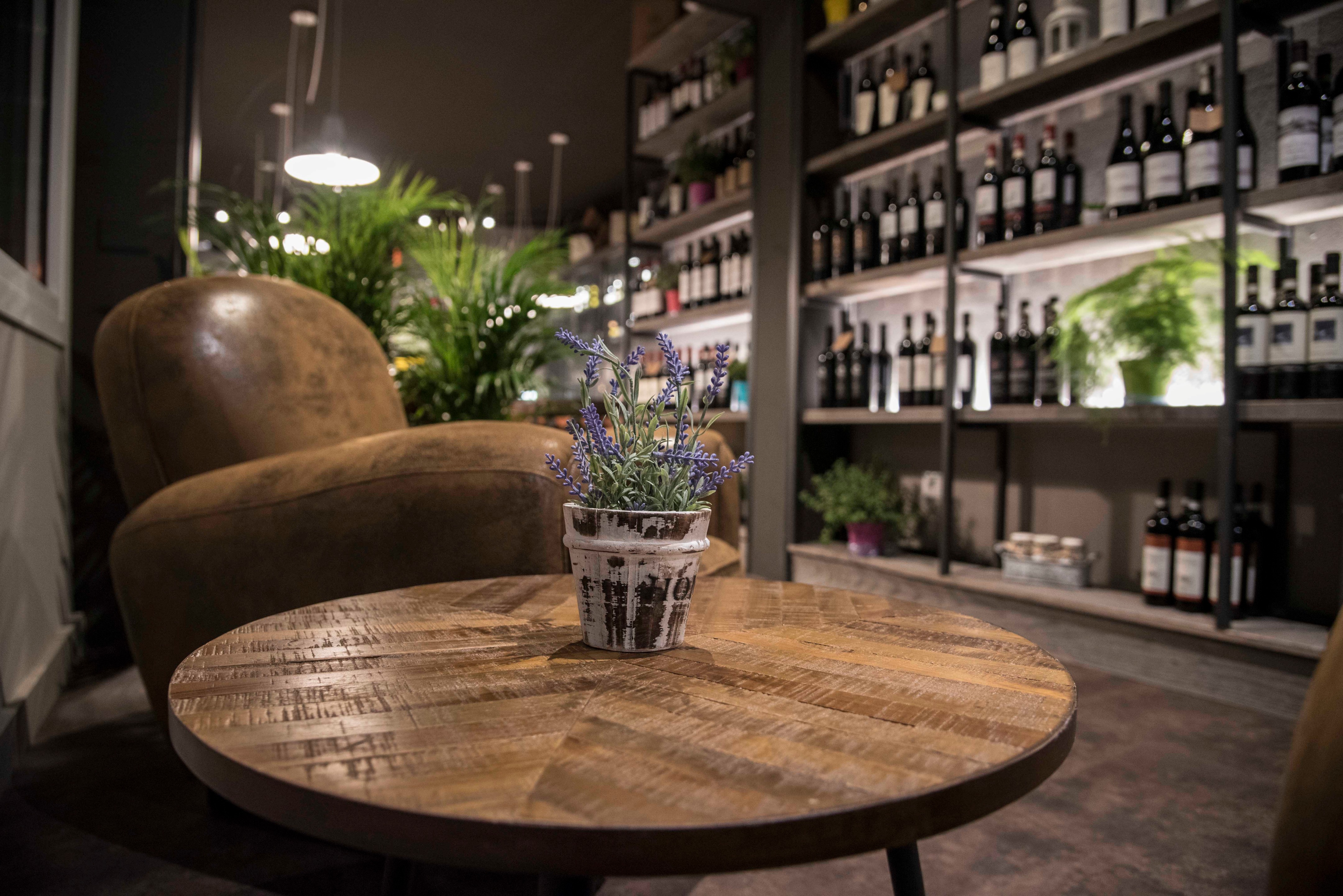 Wine Beer River 酒吧-10