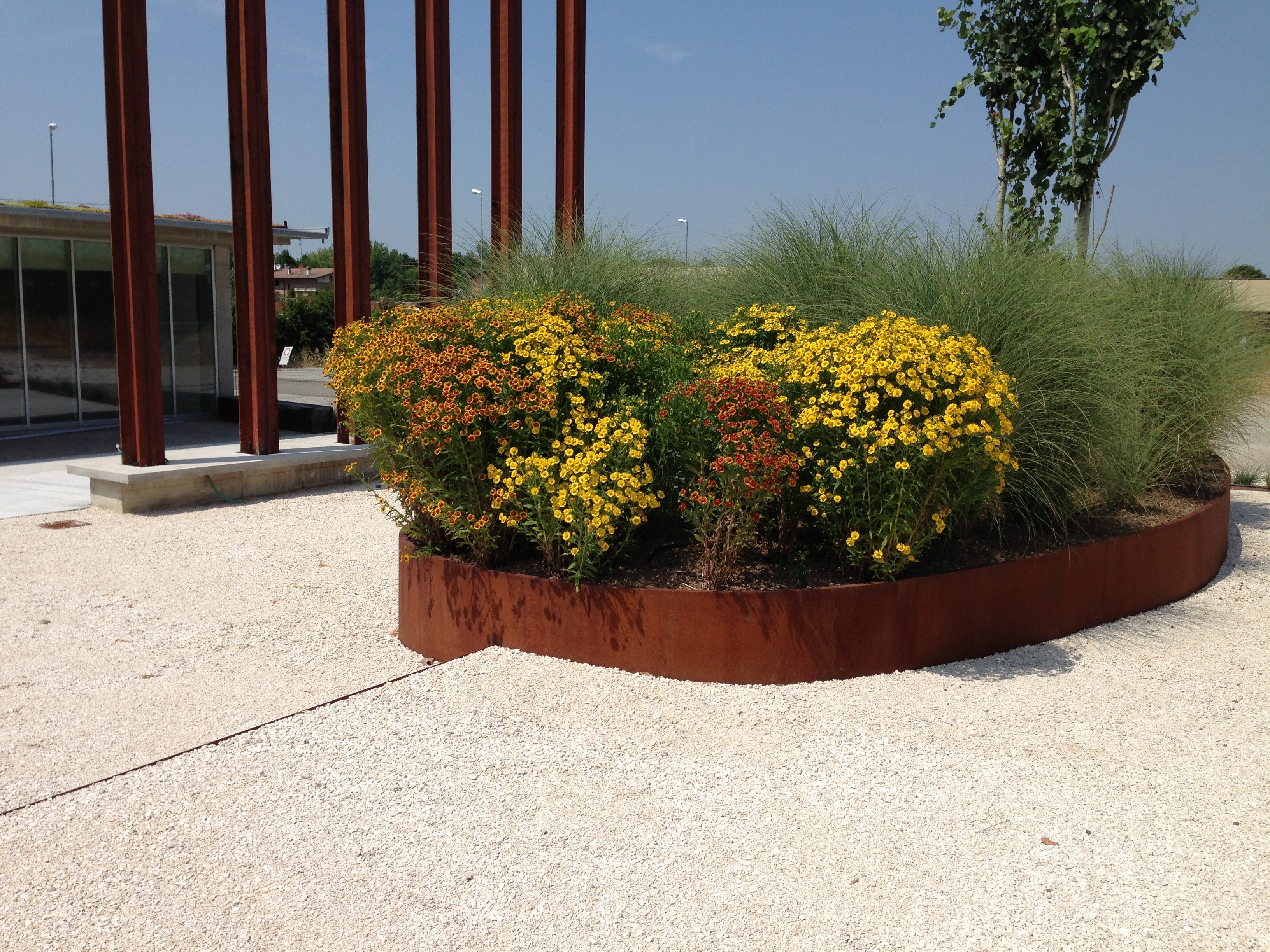 2015 年完成的 Palapa 项目，将工业遗址改造为时尚咖啡馆-23