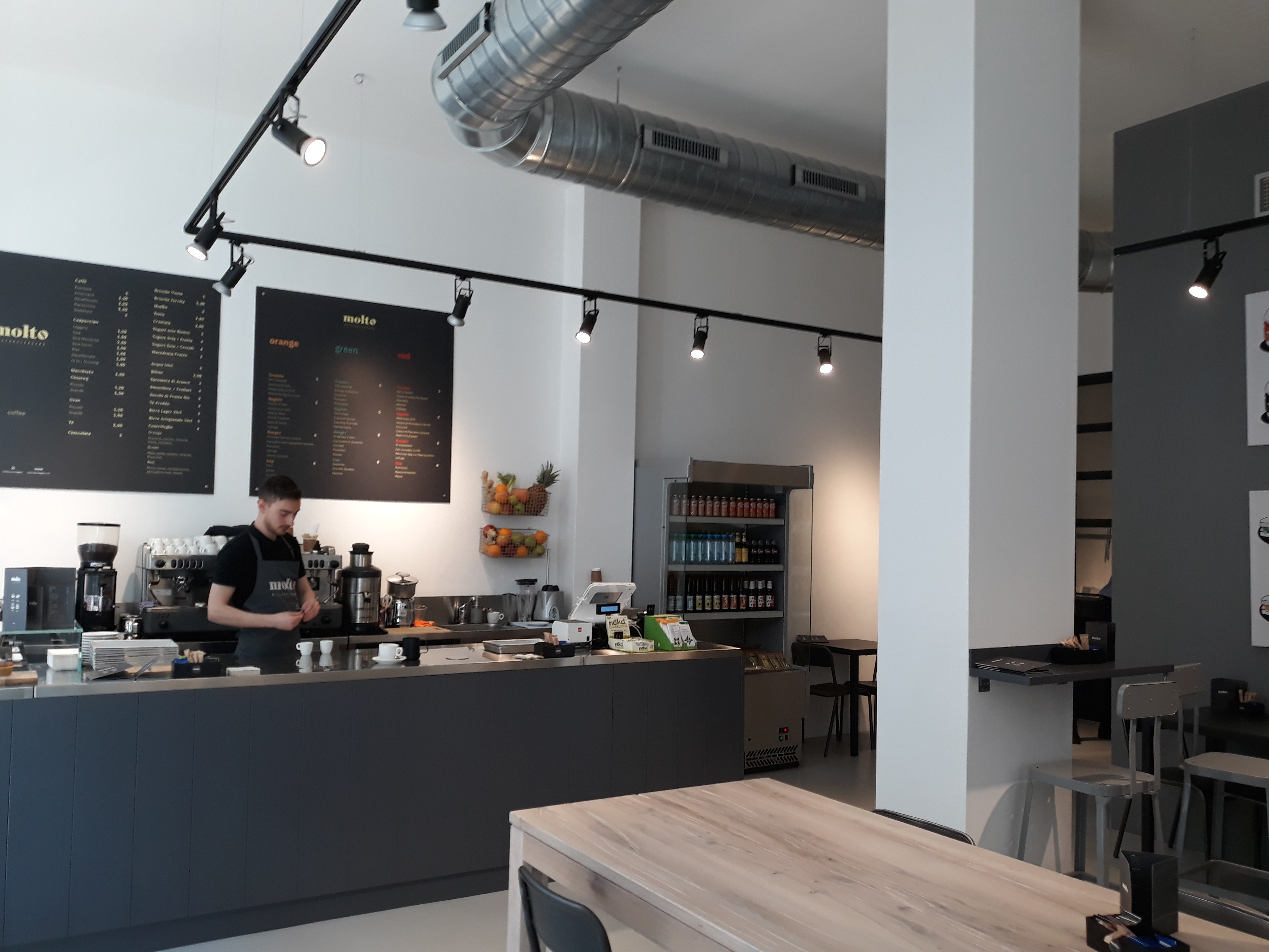 2018 年完成的 MOLTO 餐厅室内设计-2