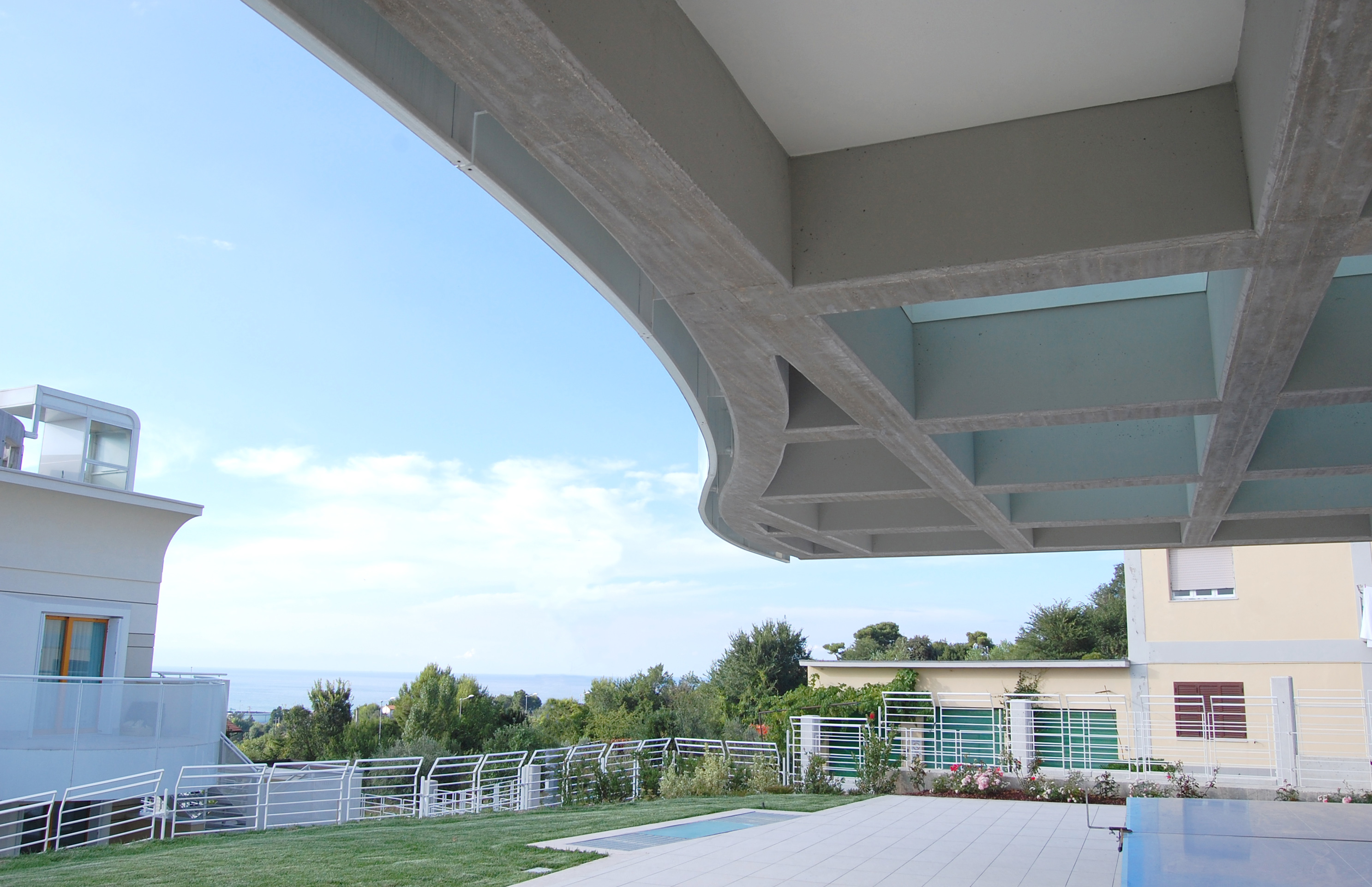 2010 年意大利 Falconara Alta 私人住宅-15