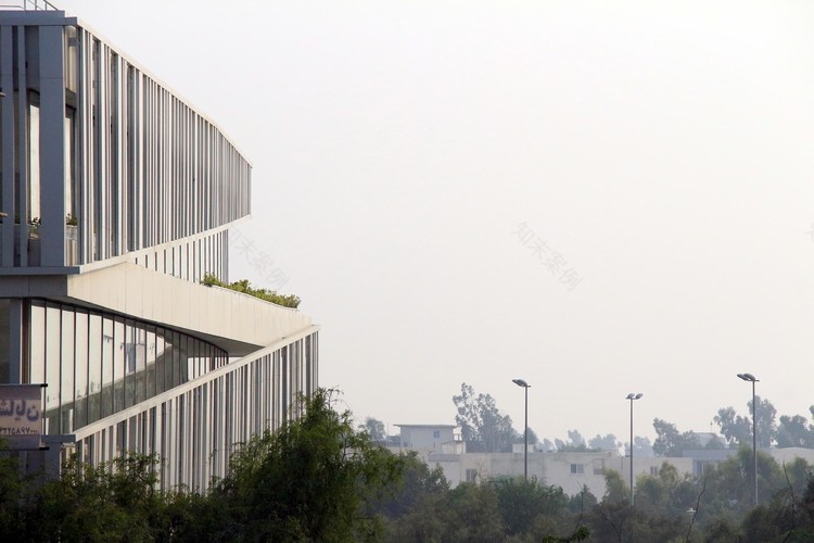 基什双层壳绿色办公建筑-26