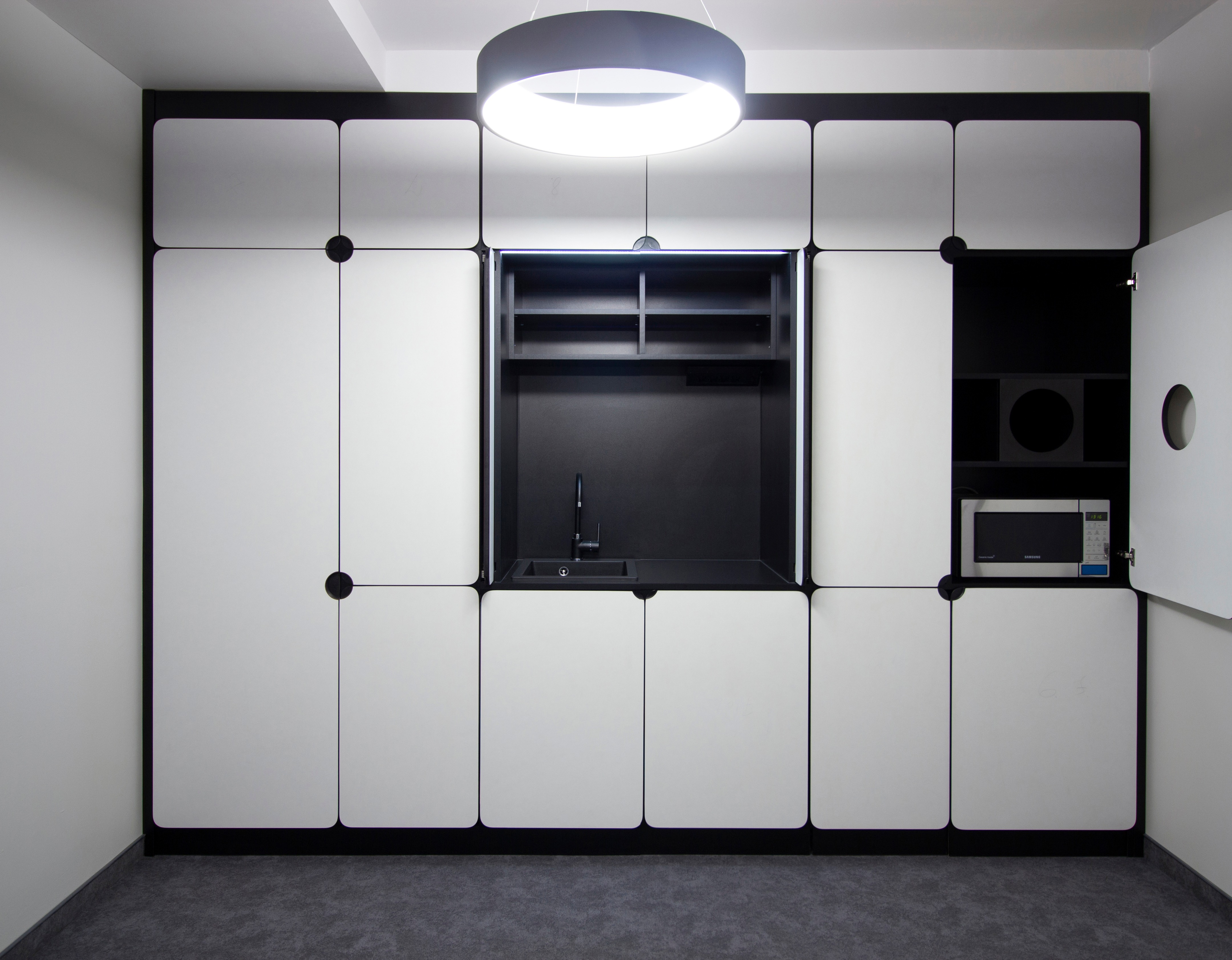 匈牙利 Sopron Basket 女子篮球队新更衣室设计-11