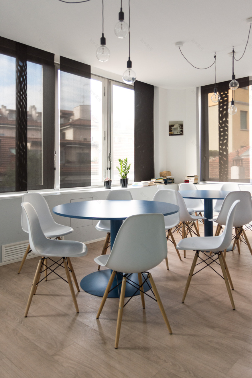 米兰活力区电视制作公司总部室内设计-2