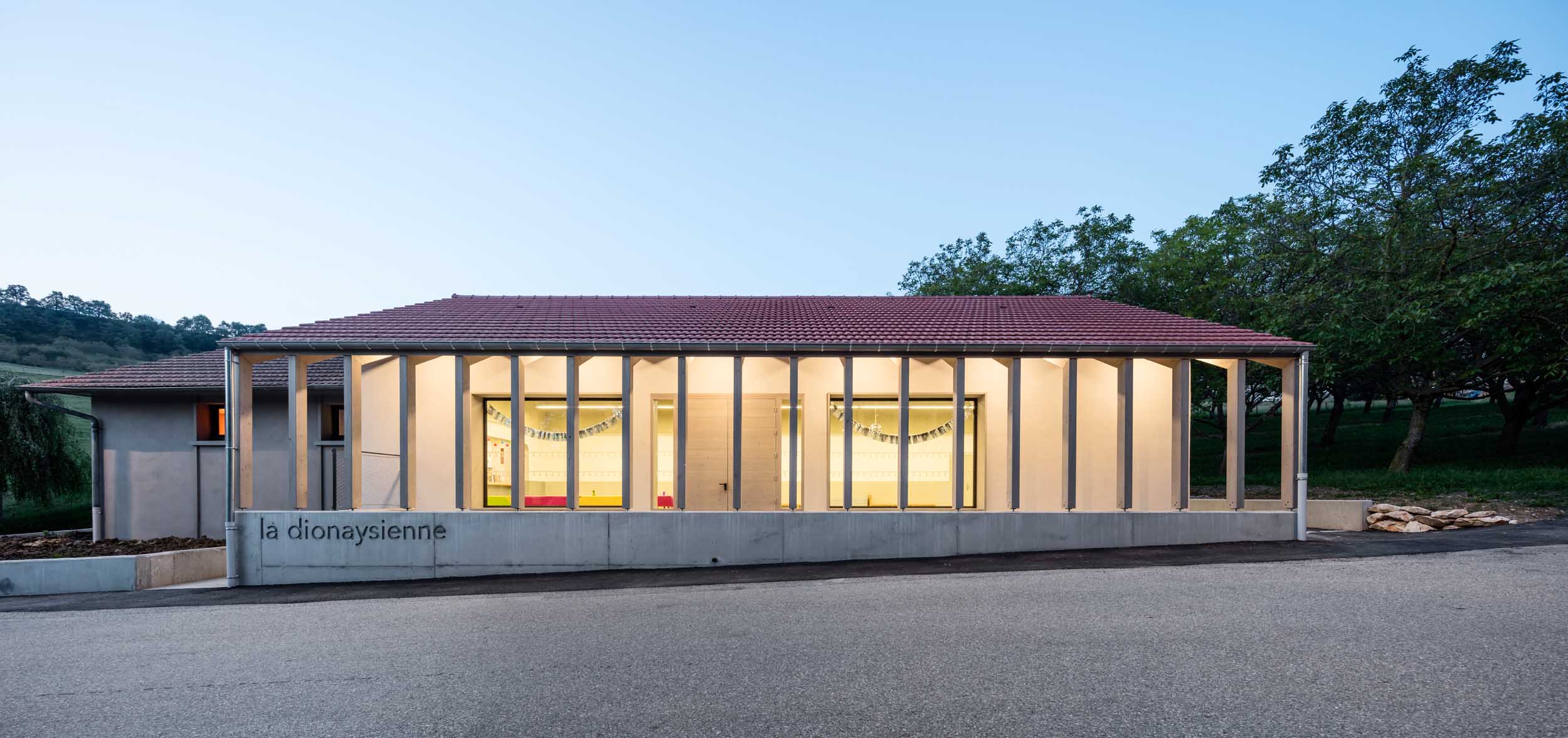 2018 年完成的公共设施设计 | 圣安东尼拉迪奥纳市政厅-14