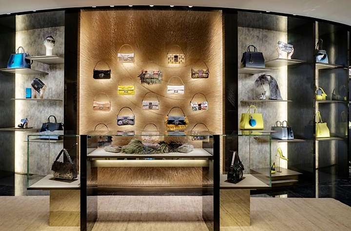 伦敦FENDI旗舰店-3