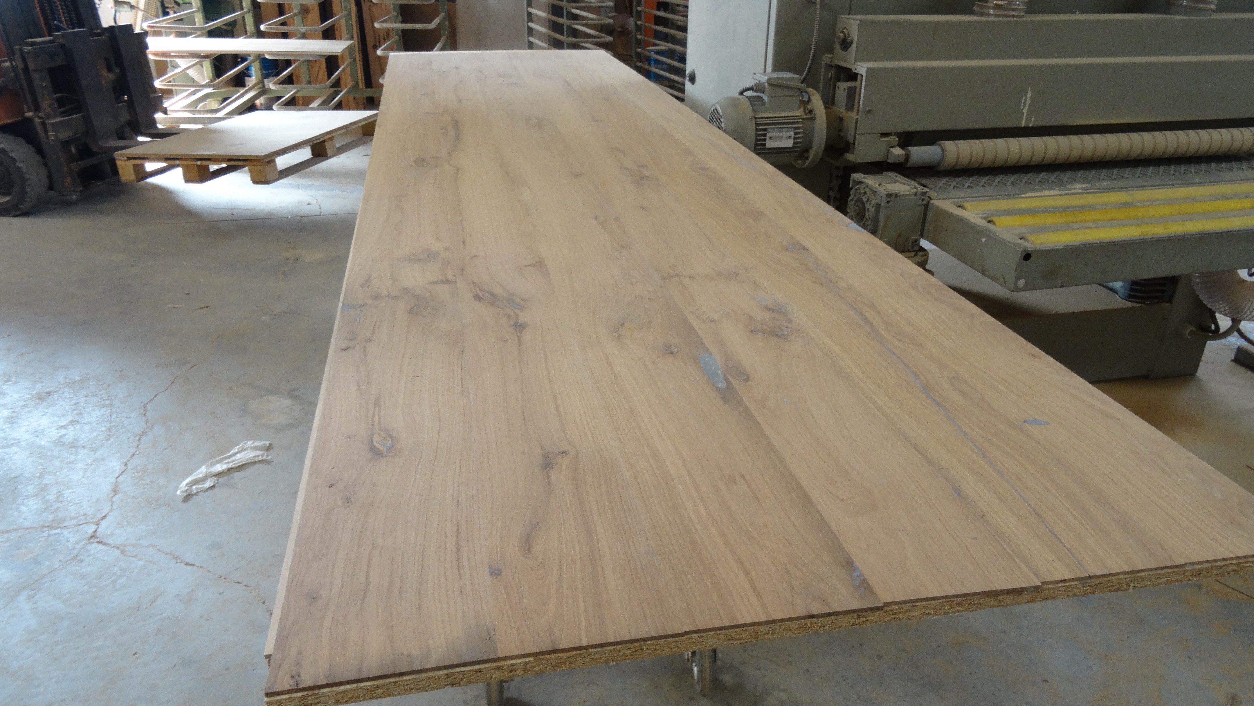 获奖酒庄打造品酒室，古董橡木诠释意大利风情-5