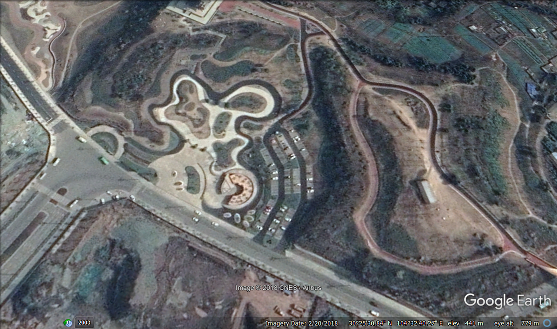 四川政府委托的 2017 年完工的公共休闲中心-1