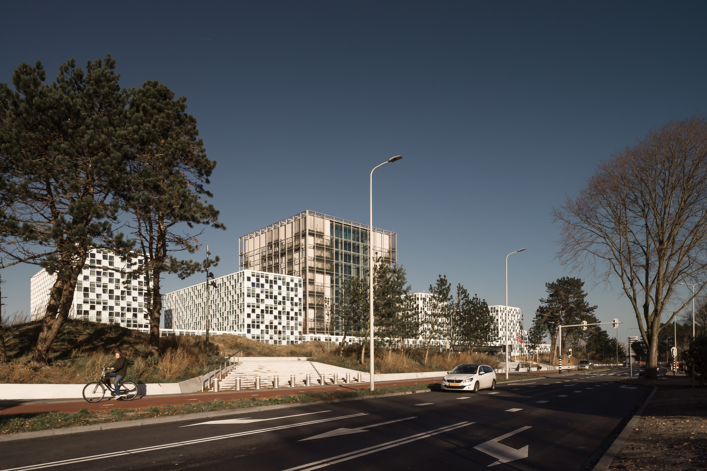 2015 年国际刑事法庭 | 公共广场与法律法院设计-17