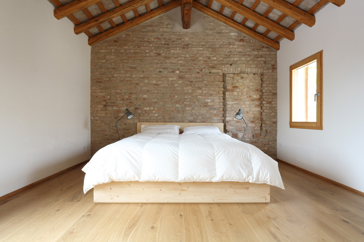 私人住宅的优雅木质设计-9