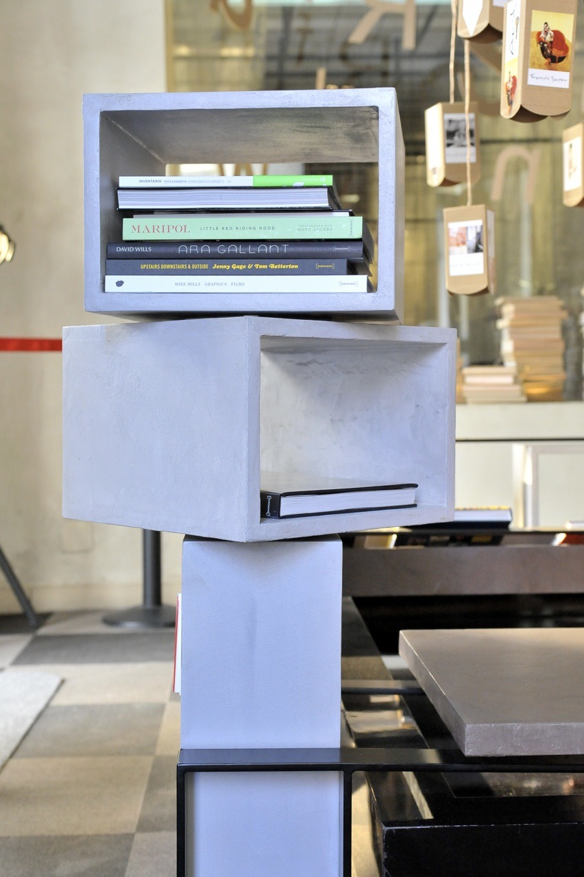 2010 年马德里 Vincci Soho 酒店"阅读钥匙"家具设计-4