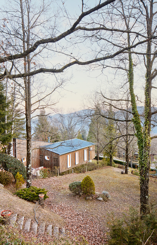 森林山间 | 木质通风的山居设计-14