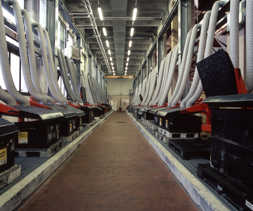 FCA 集团-- 米拉菲奥里工厂摄影项目-12