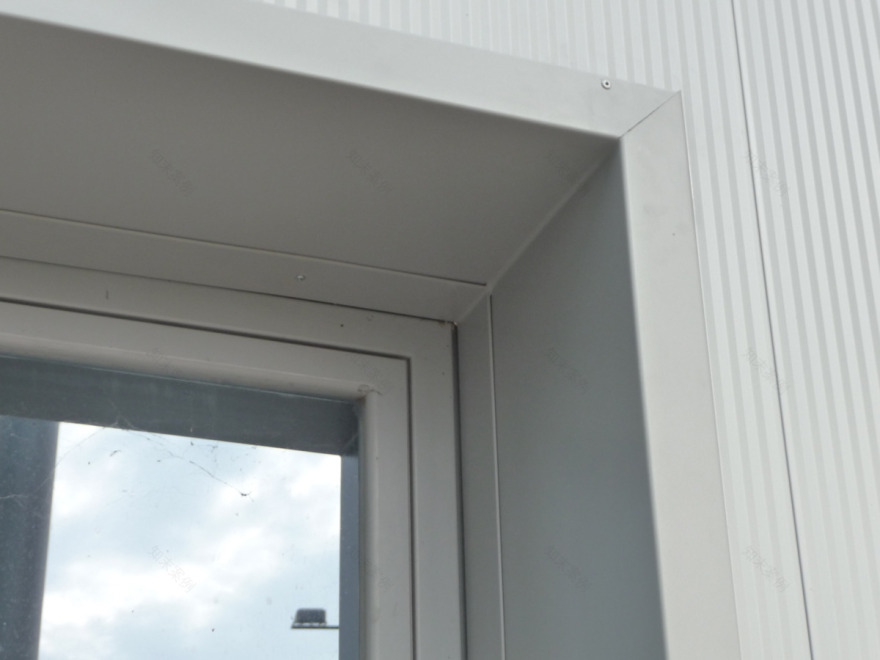 Lazzarini 建筑翻新提升能源效益与美感-25