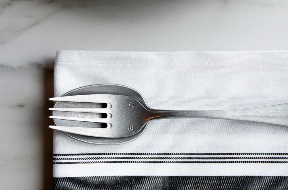 加拿大魁北克 Arvi 怀旧轻工业风餐厅-3