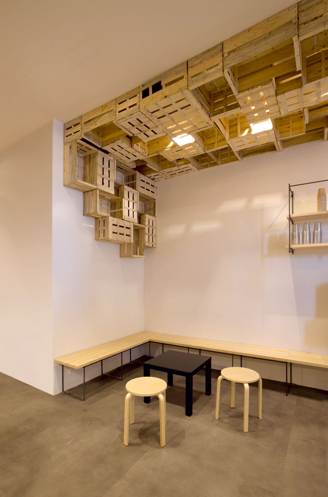 自然有机的低成本咖啡馆设计-4