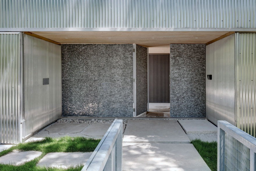 悬崖之上的绿色梦幻家园-8