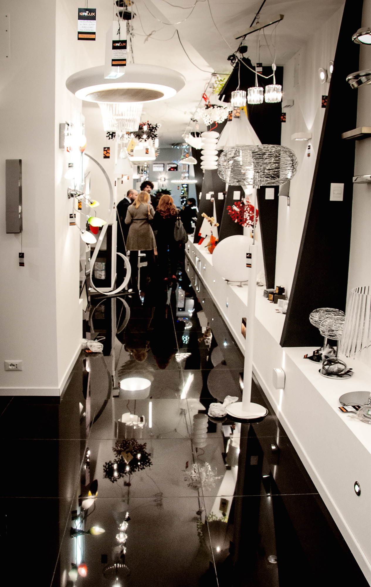 Rilu·Palermo 旗舰店室内设计-5