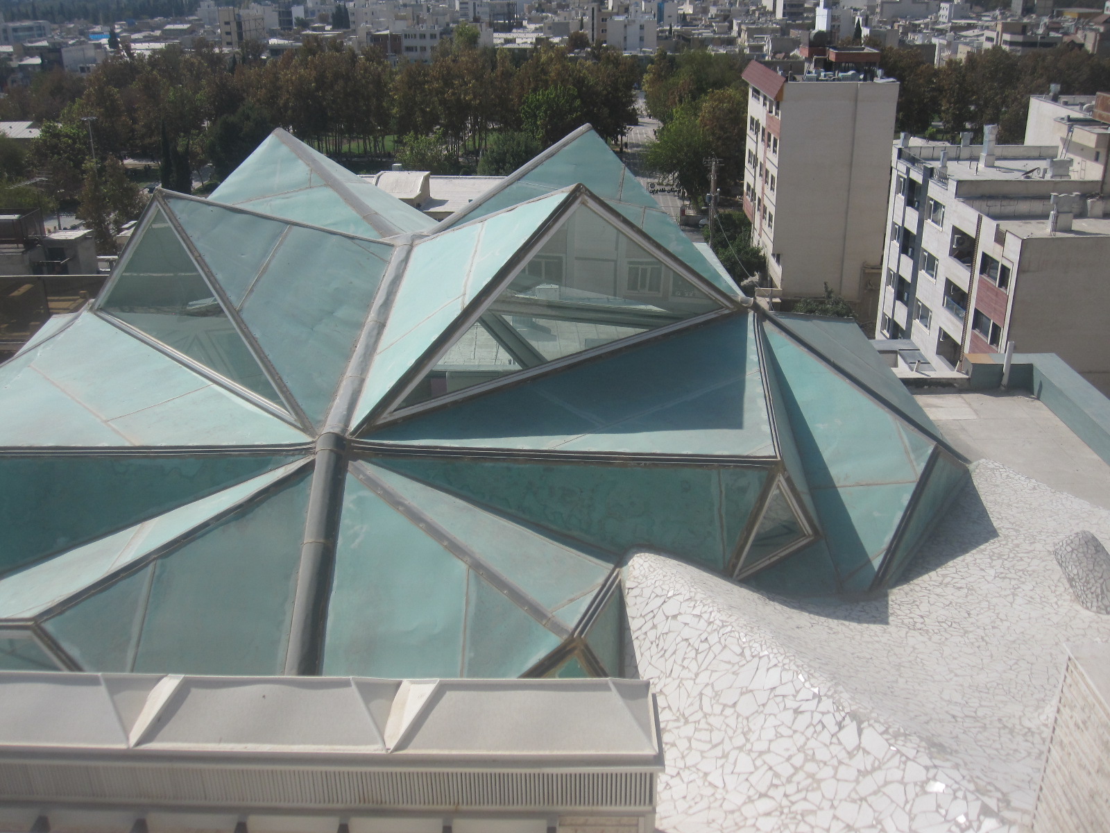 现代伊朗 Shiraz 的 C·D·A 建筑-1