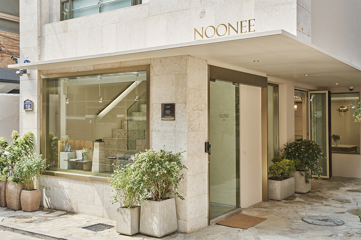 自然韵律 | 首尔 Noonee 珠宝店室内设计-0