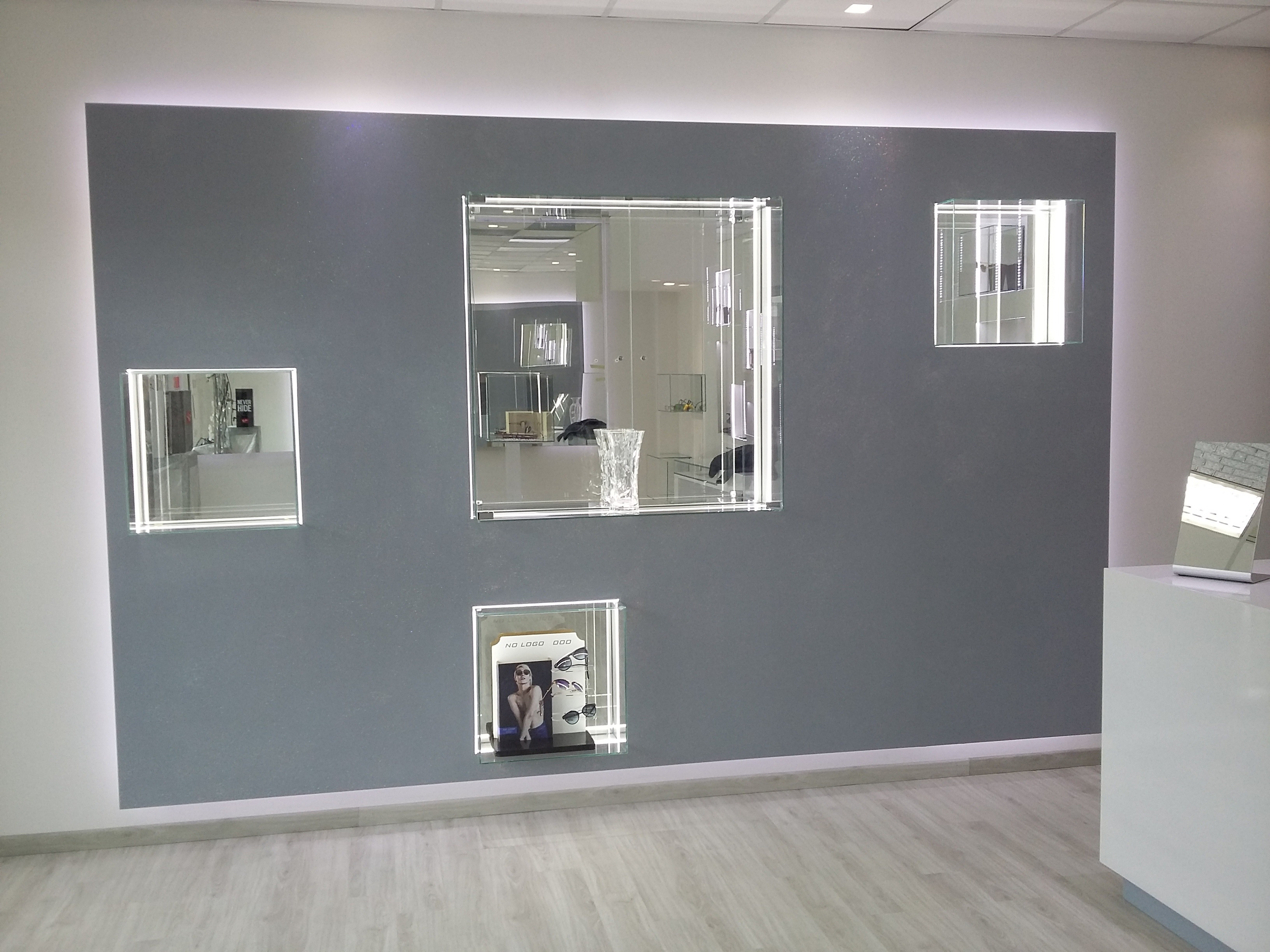 时尚眼镜仓库"Ottica Fashion"室内设计-15