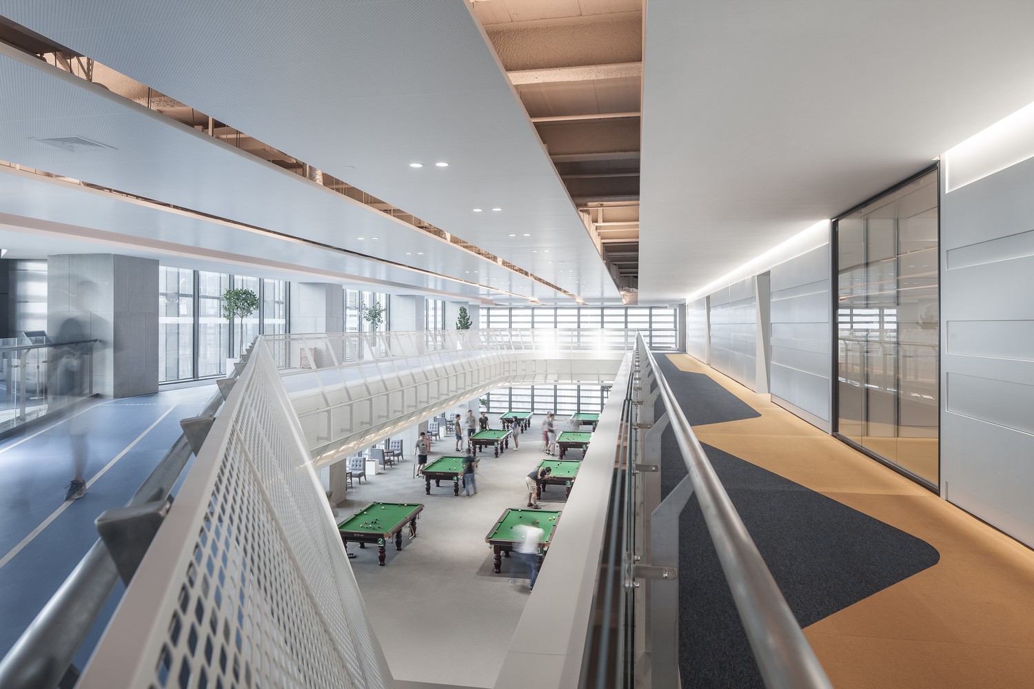 腾讯滨海大厦 办公空间丨B H Architects-6