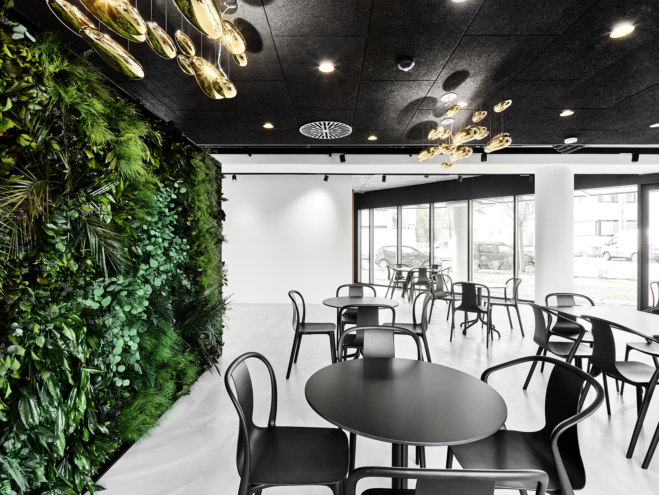 2017 年完成的办公室室内设计案例-18