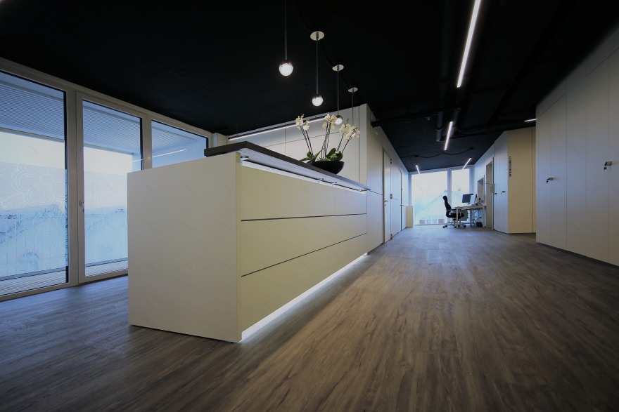 瑞士 Radiology Langenthal AG 医疗中心,Nicolas Manzi Architecture 打造高效舒适办公环境-4