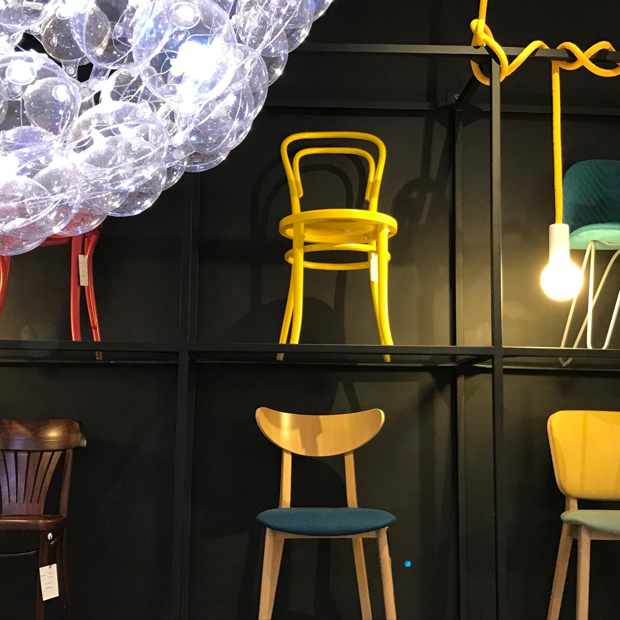 波兰华沙'Euforma'展示厅——现代与复古的完美结合-3