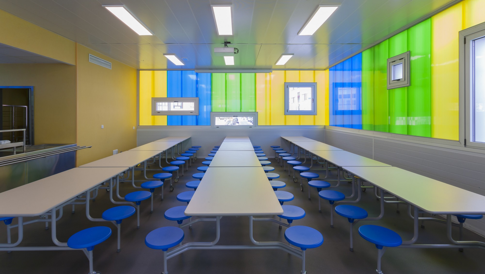 加州双层玻璃校园建筑设计-10