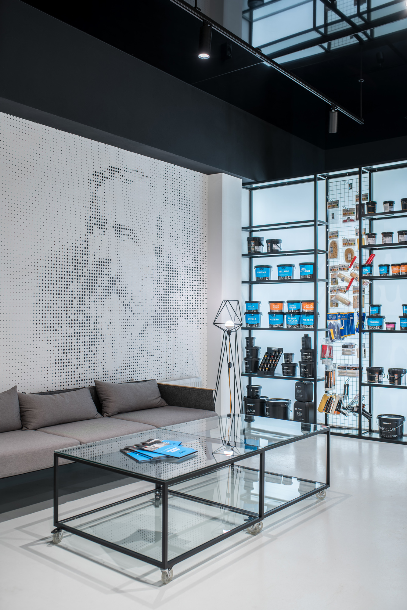 元素实验室 | 乌克兰基辅 8000 平米创意展示空间-8