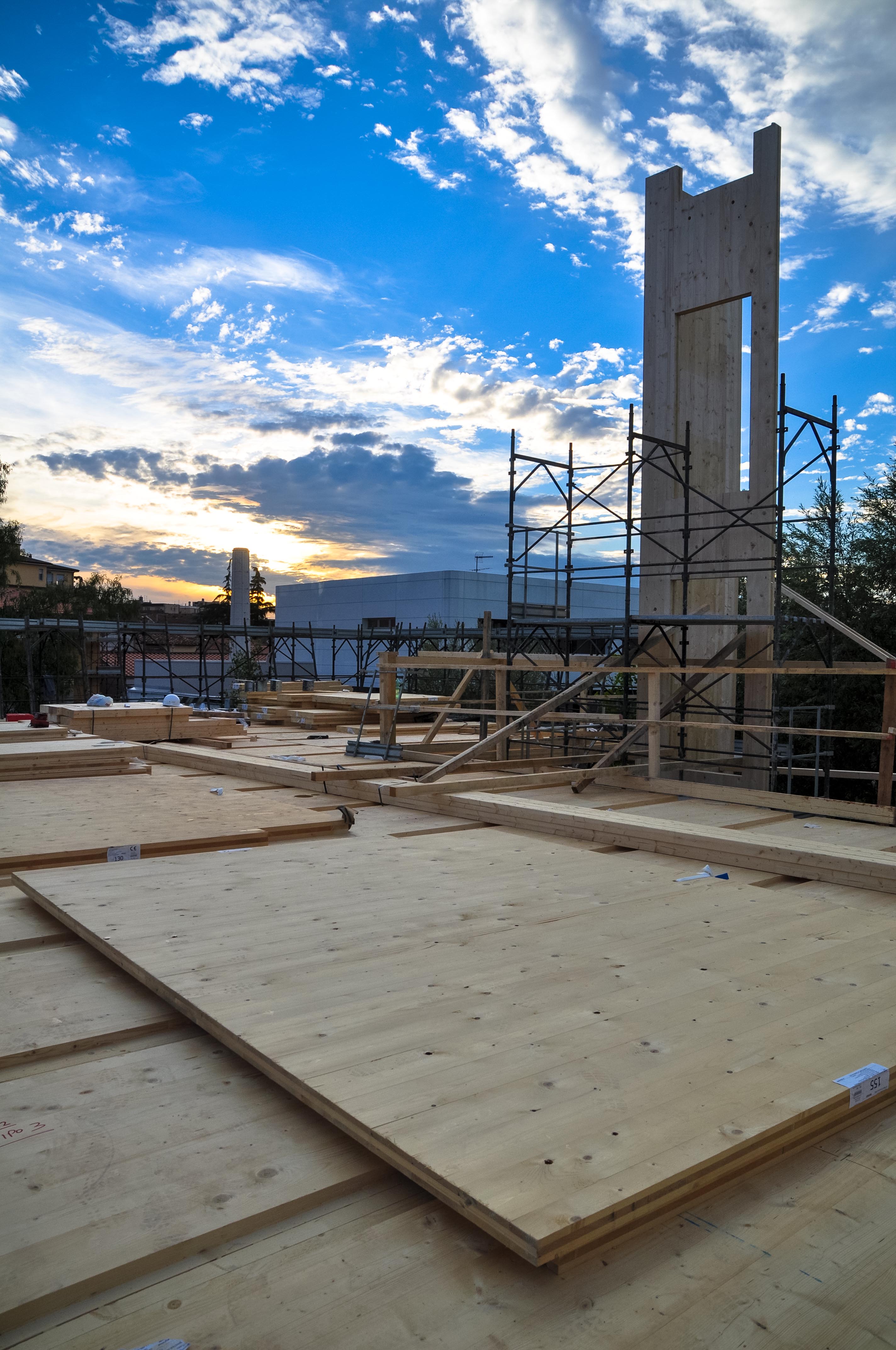 绿色共享空间——意大利 12 户公寓环保设计-6