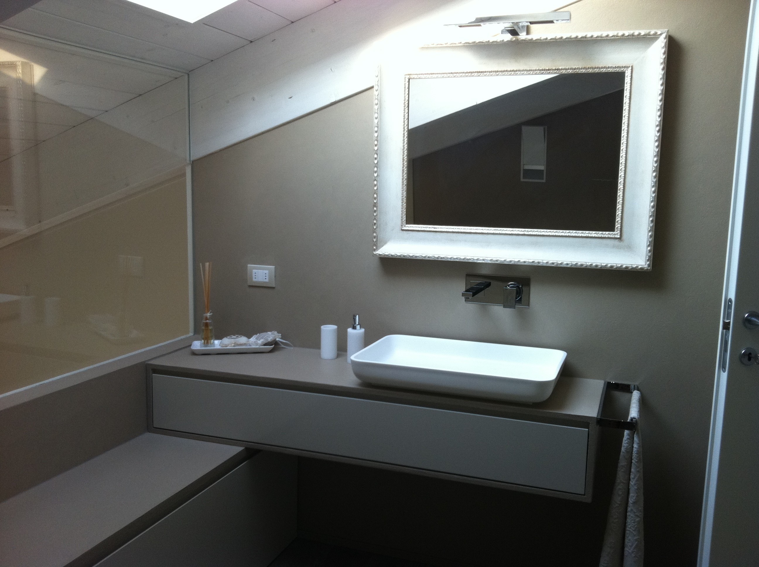 历史建筑的绿色复兴·手工砖石覆盖的环保公寓-3