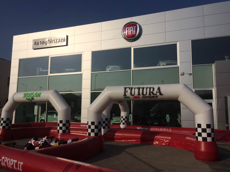 改造意大利厂房 打造现代汽车销售展示空间-7