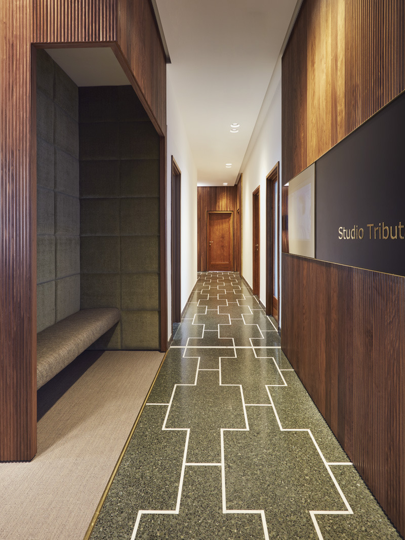 2017 年完成的办公室建筑杰作——UFFICI GALLERY-8