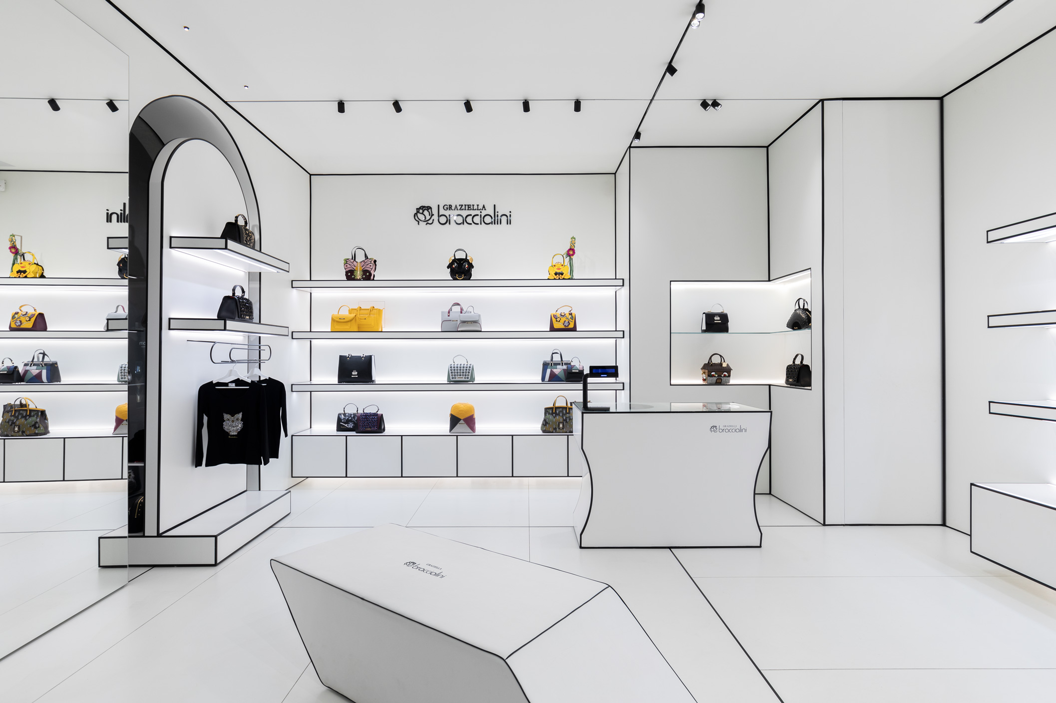 布拉恰利尼旗舰店-2