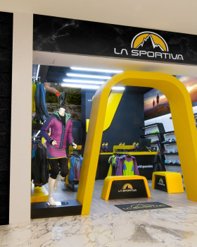 La Sportiva 亚洲首店