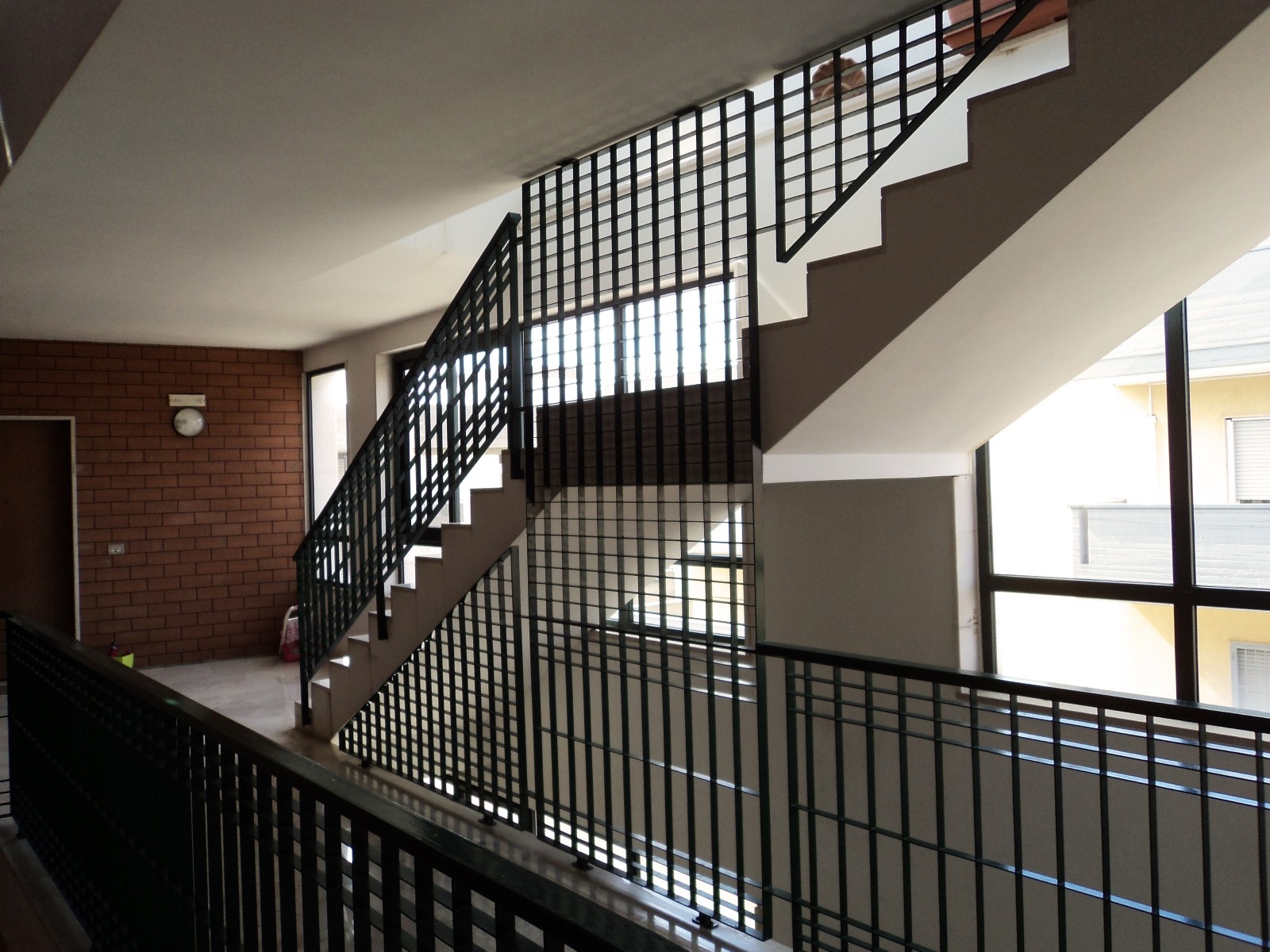 1997 年完工的八套公寓设计-5