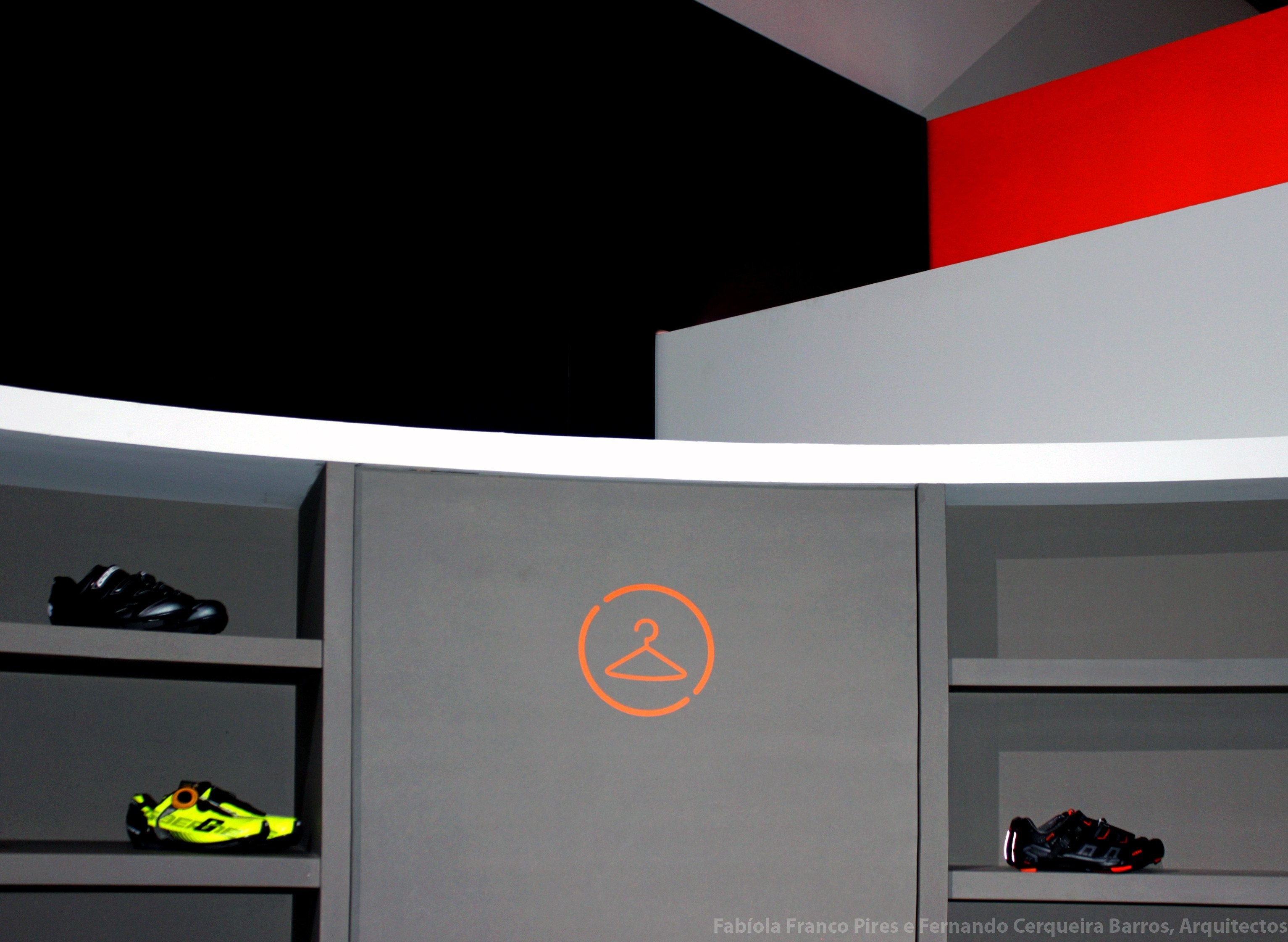 KTM Megastore 室内设计案例-13