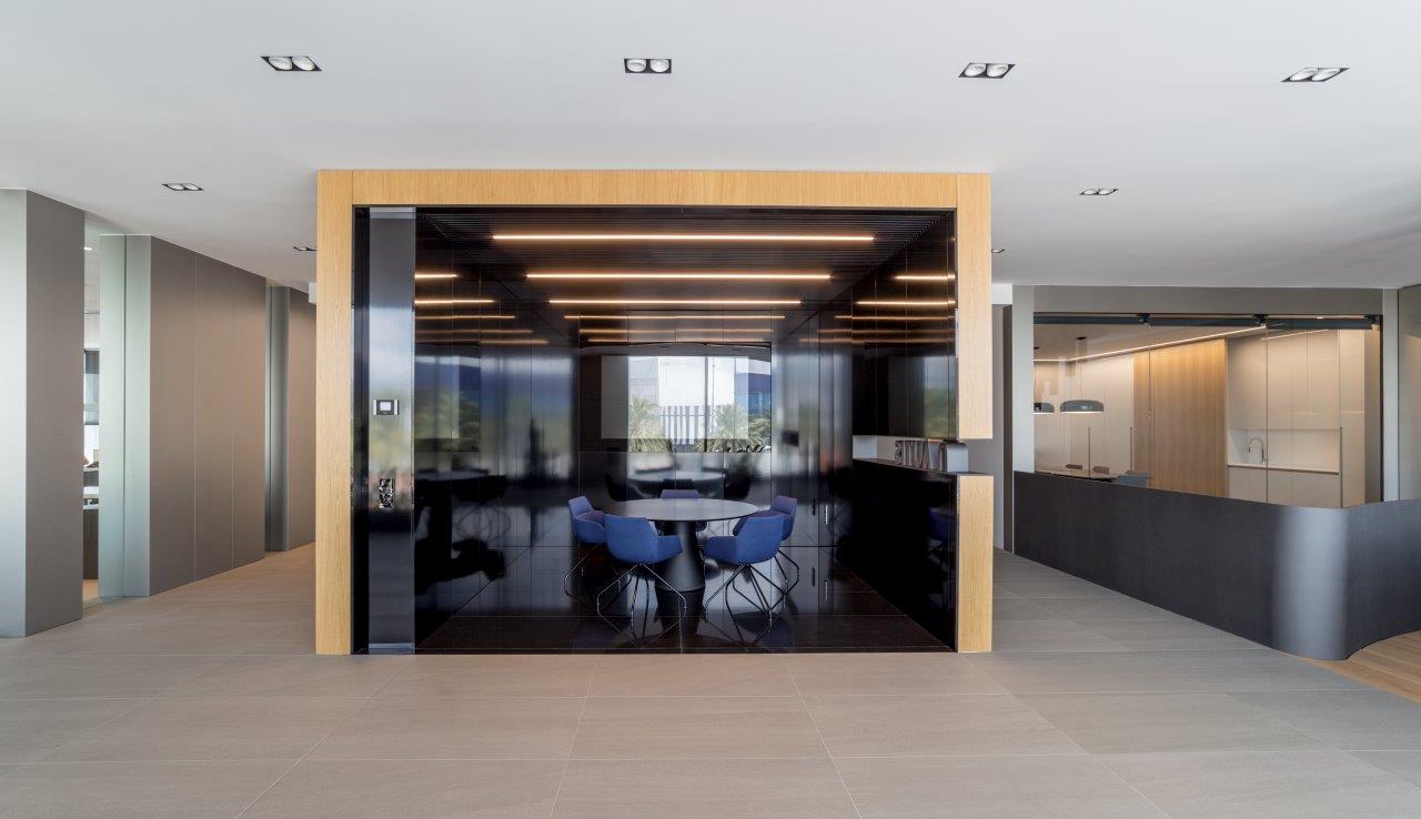 西班牙 AUTIS 公司总部,现代工业风室内设计-37