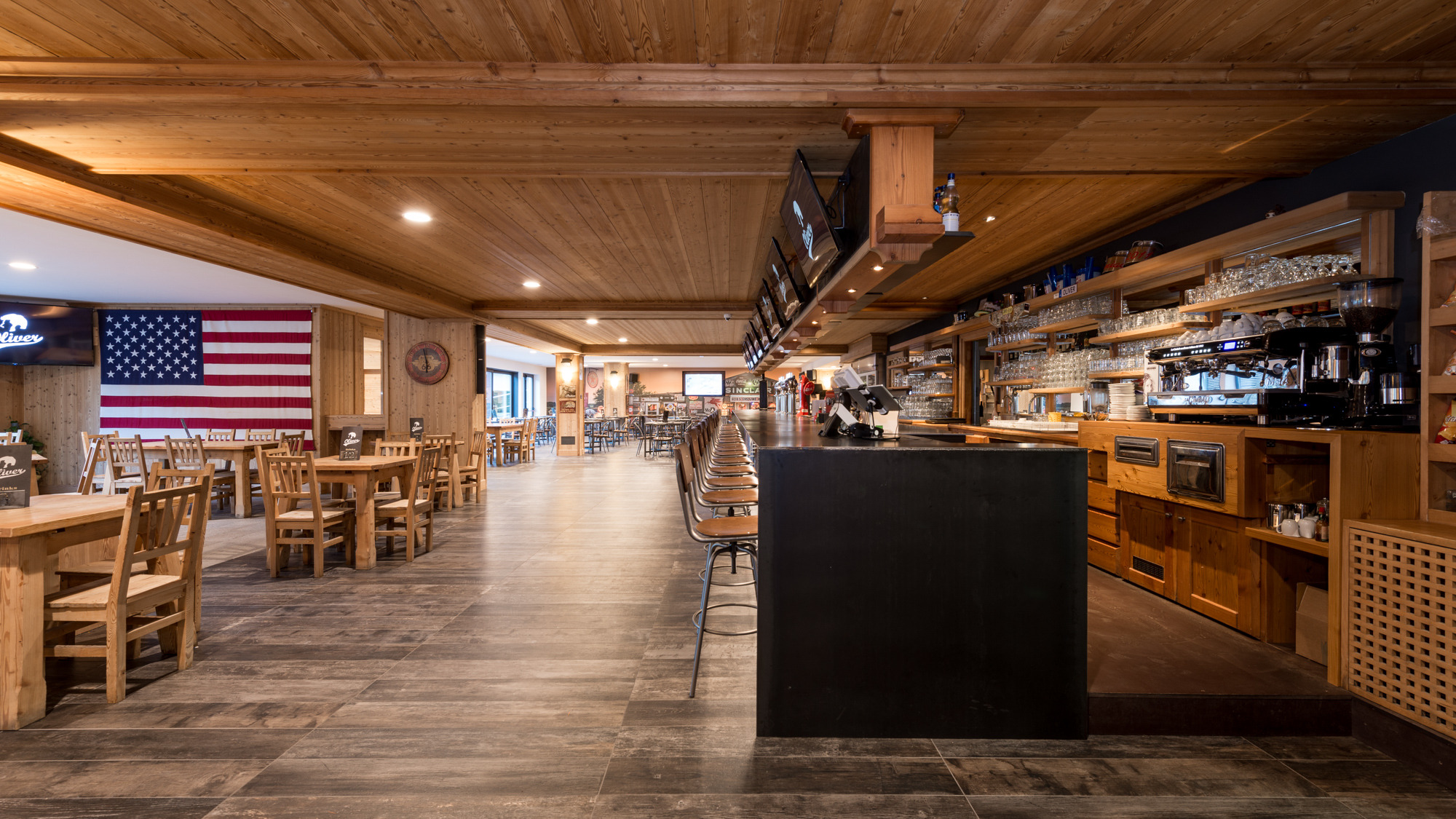 奥利弗美式餐厅-11