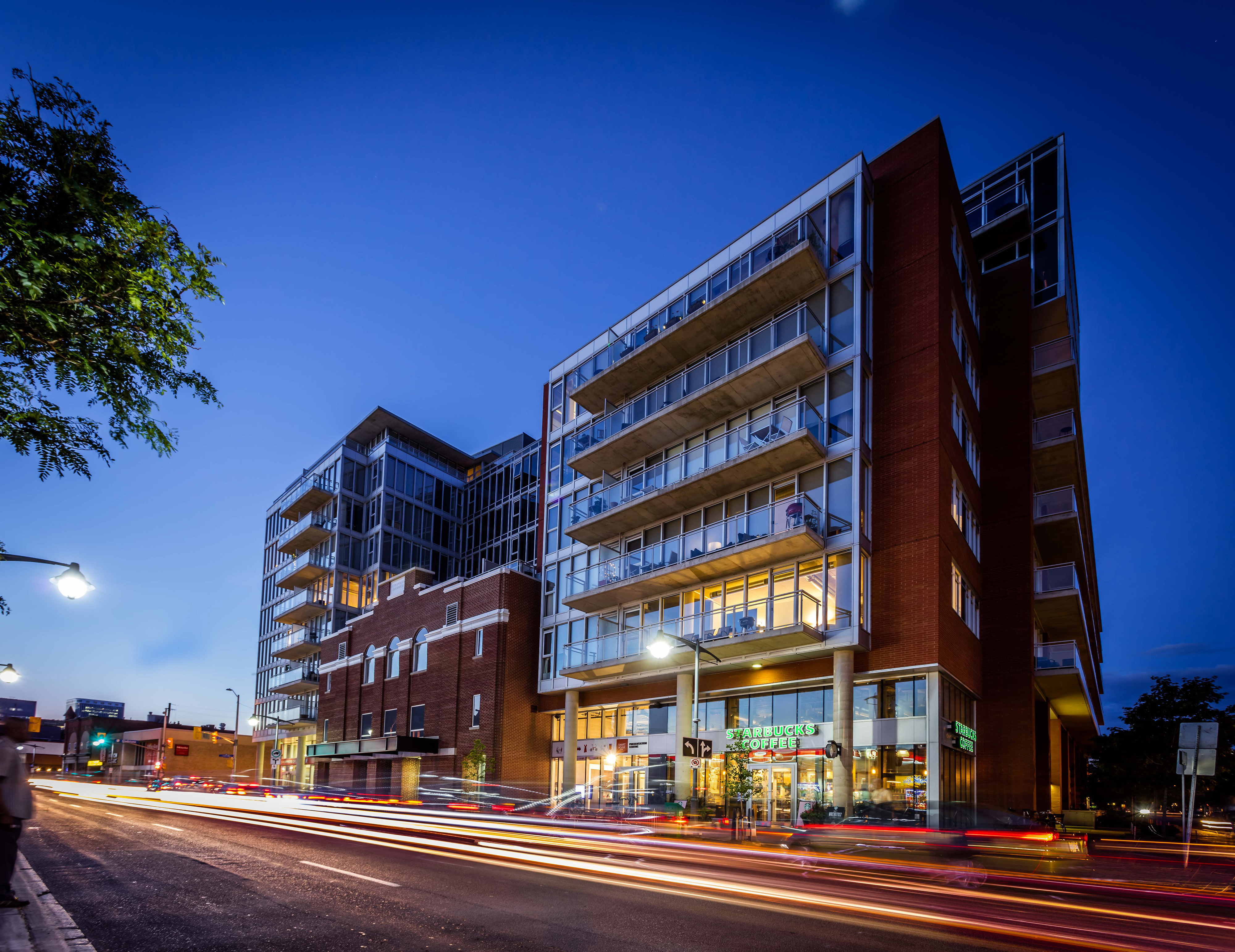 Ottawa's Central Phases 1-3 |  绿色住宅与历史建筑的完美融合-0