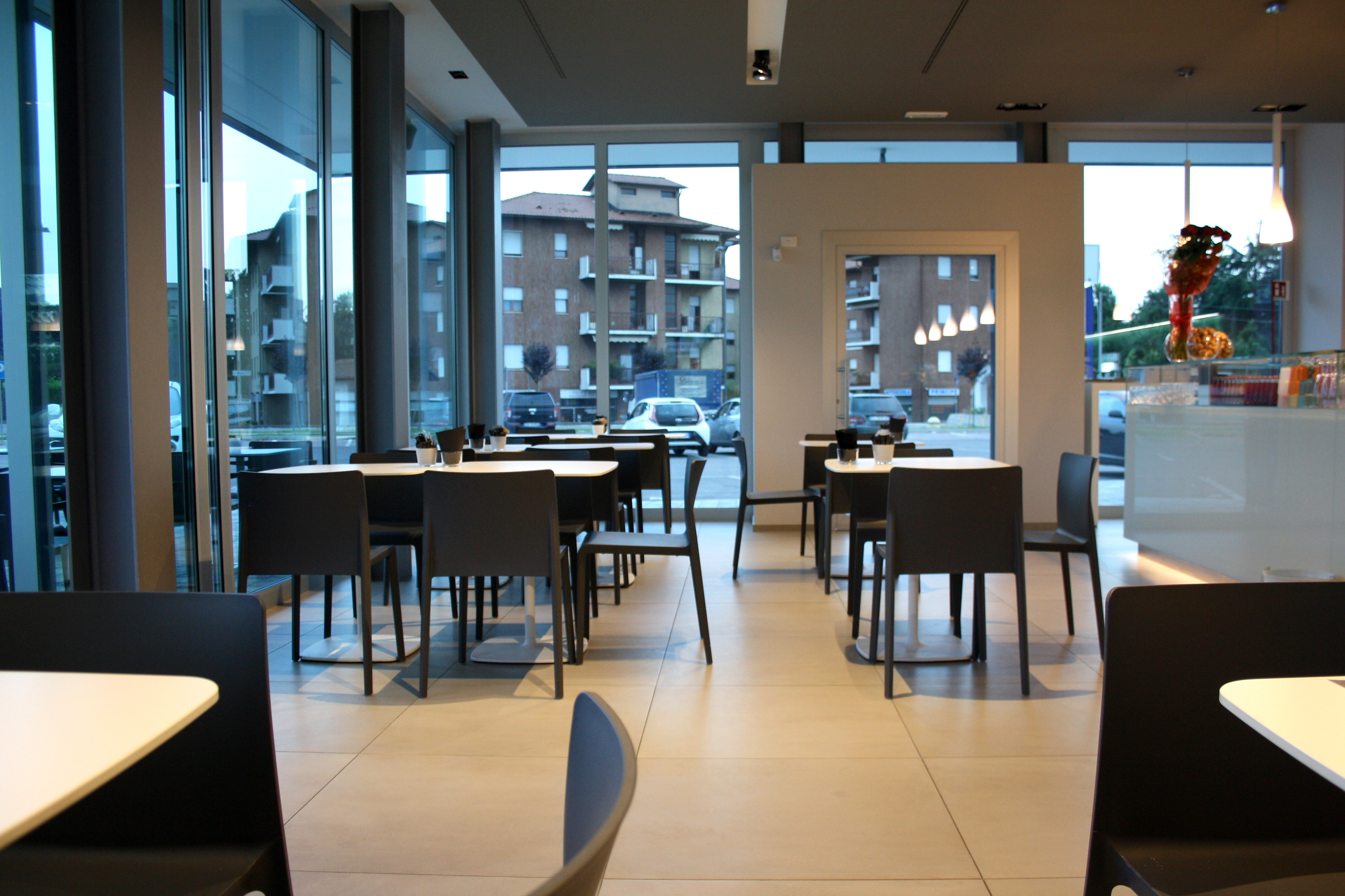 完美立方 · 圣彼得桥吧-9