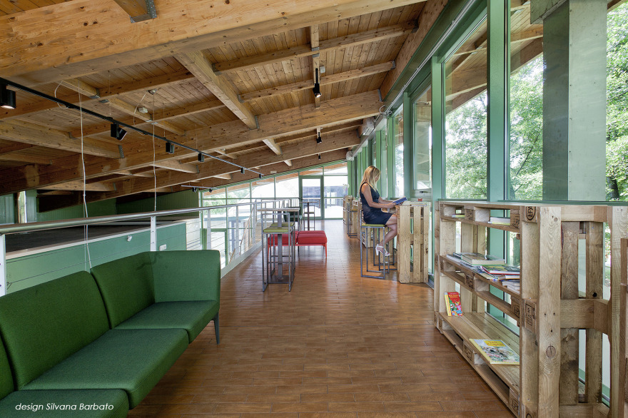 Feel Rouge Café室内设计-15