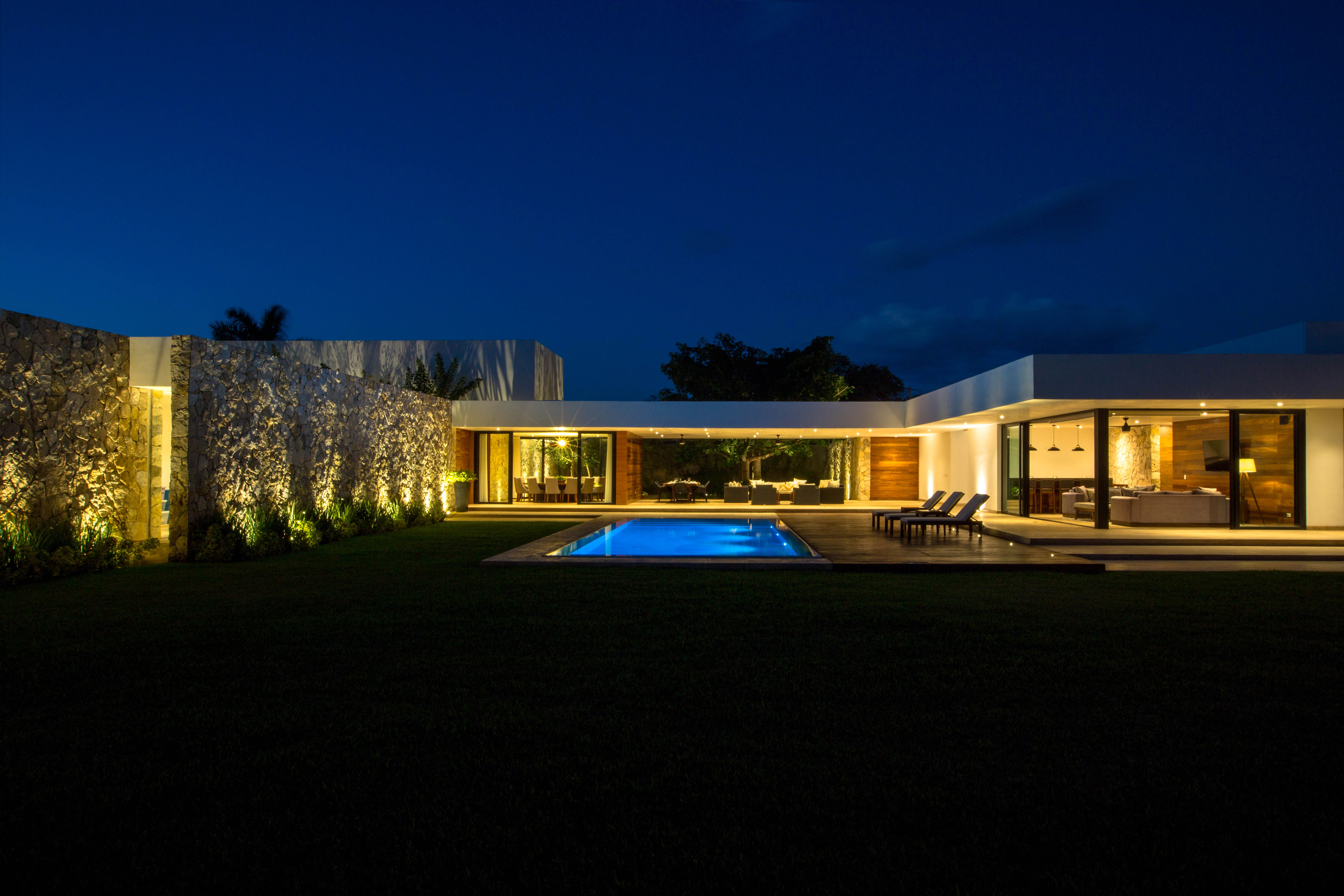 城市中的私密绿洲 · 角落之家设计-11