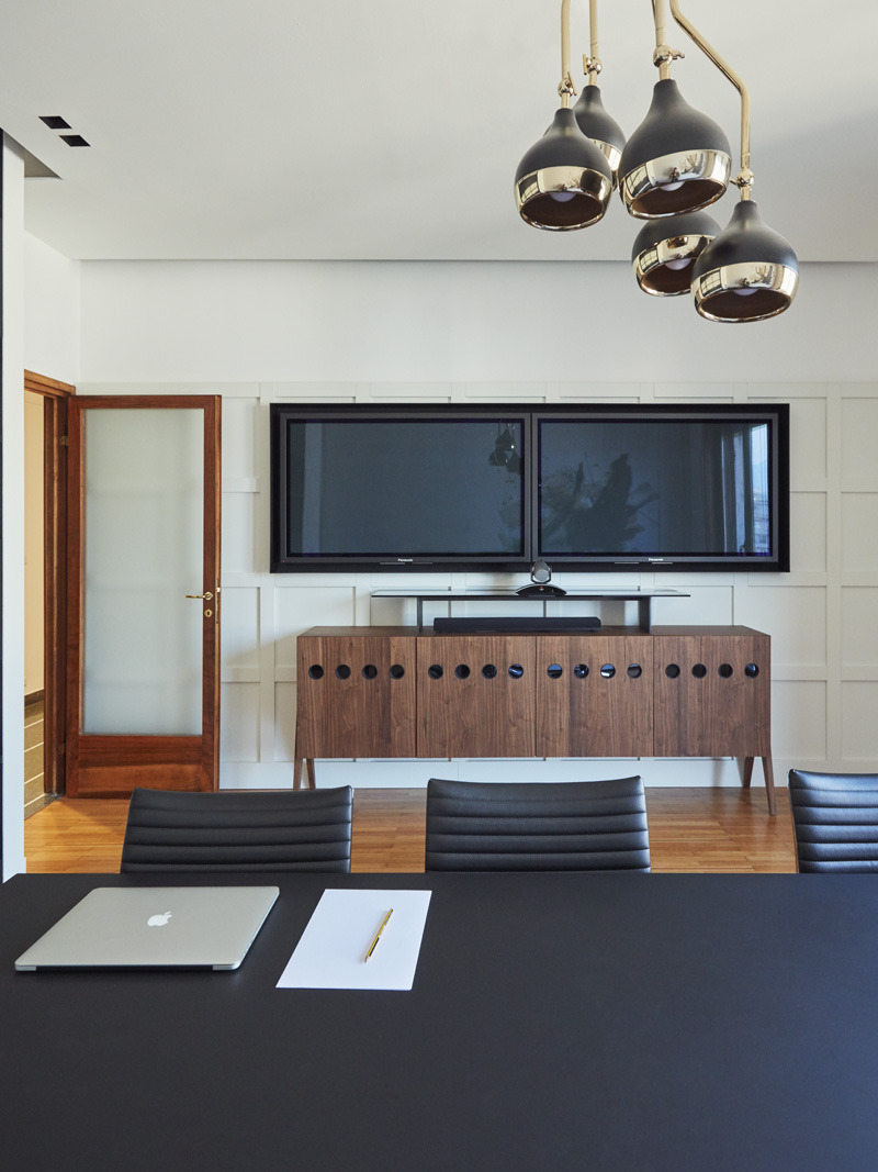 2017 年完成的办公室建筑杰作——UFFICI GALLERY-16