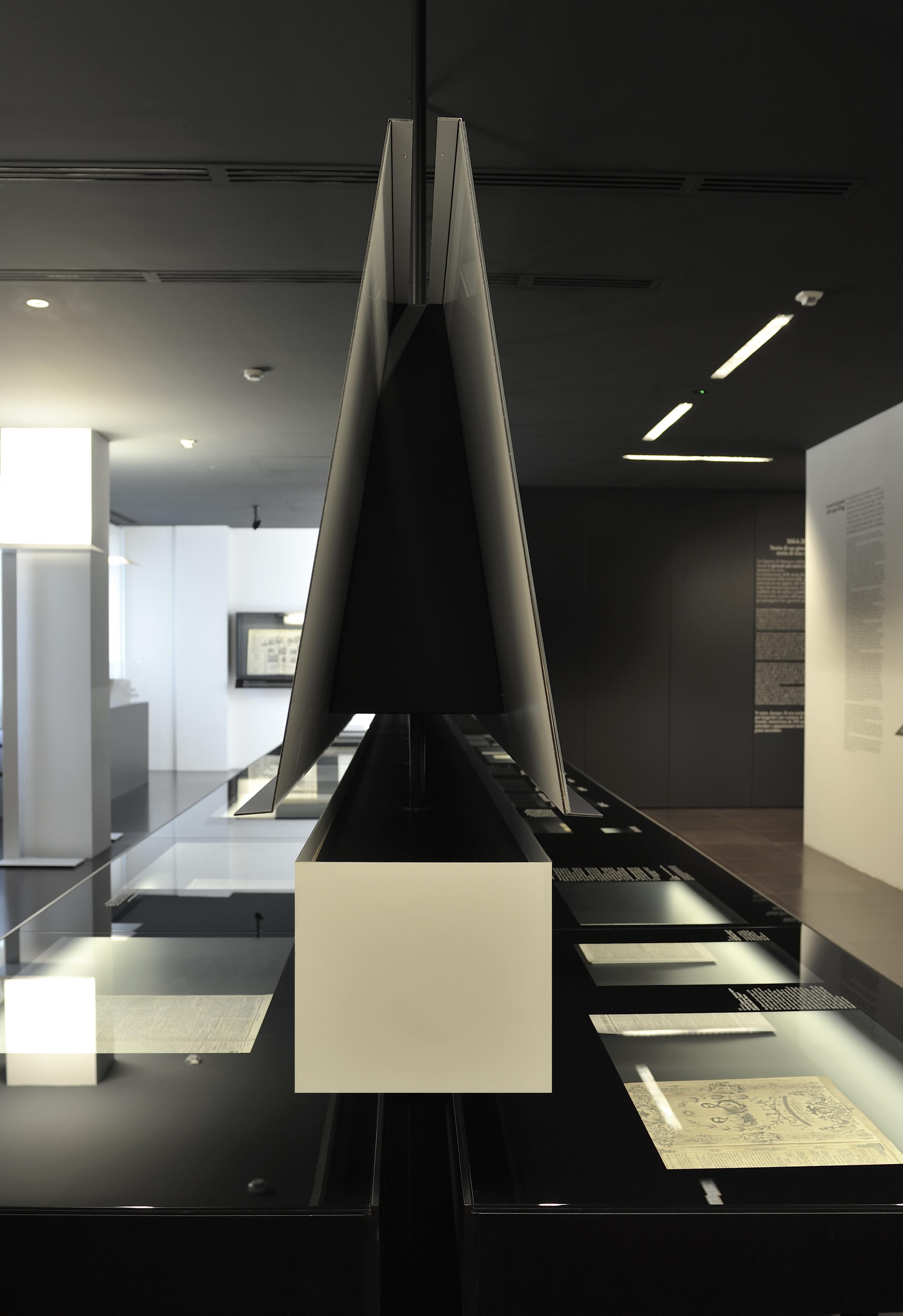 永恒之眸 | 漫步 350 年历史的曼托瓦报纸博物馆-3