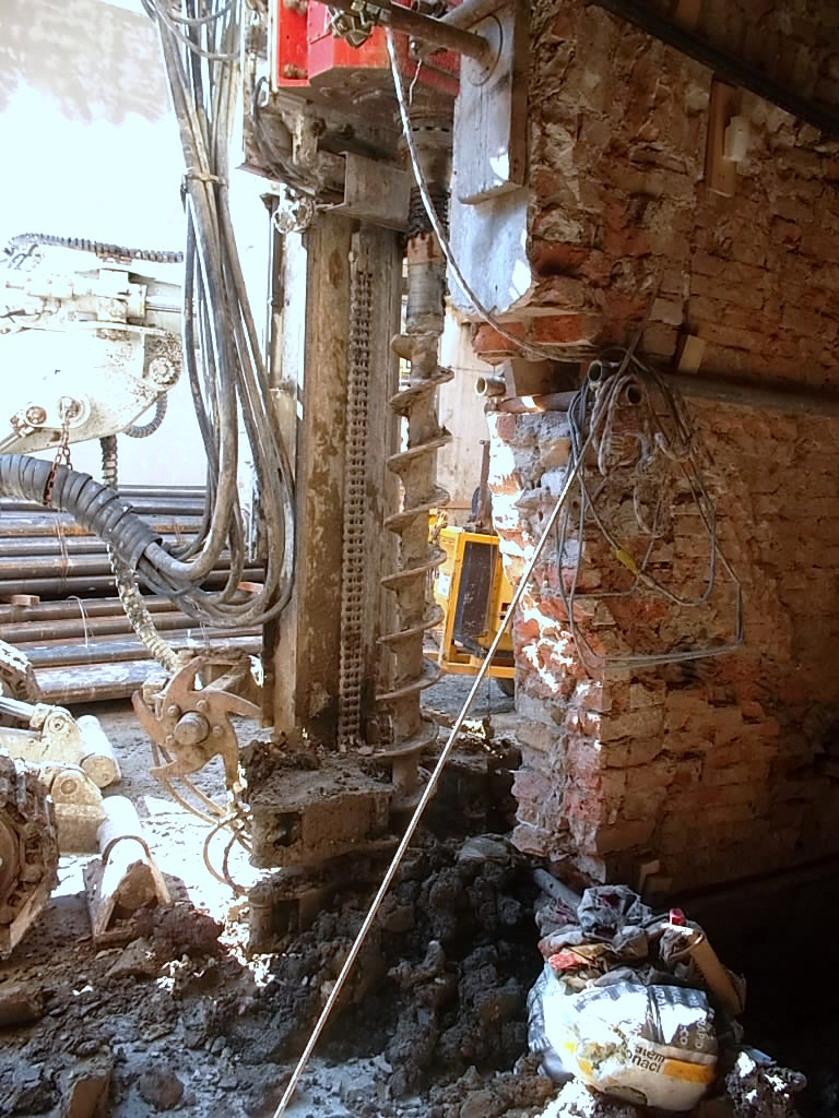 2016 年修复完成的学生公寓 | 古老建筑的新生-28