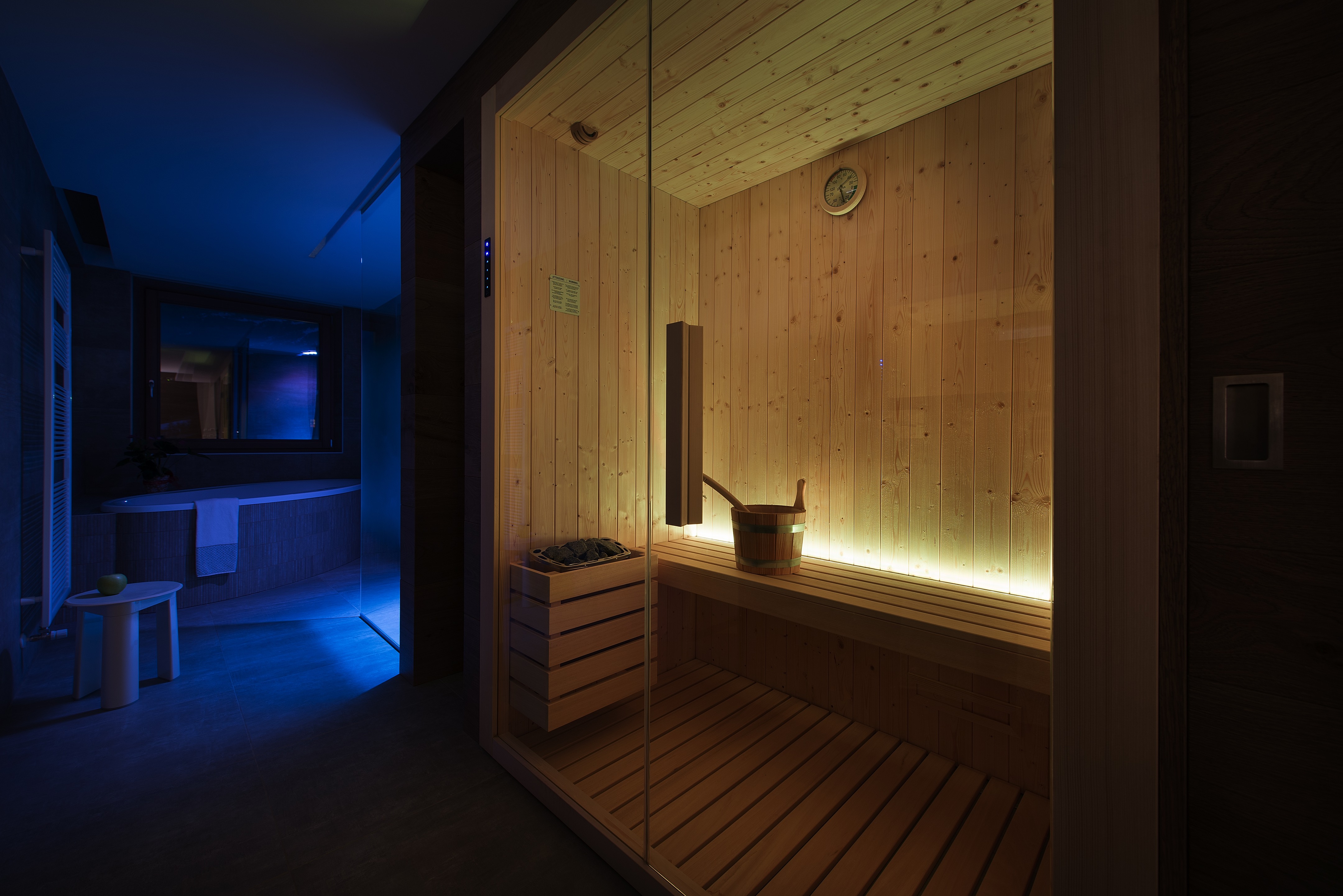 意大利 Livigno 酒店“Baita Montana”自然元素主题设计-31